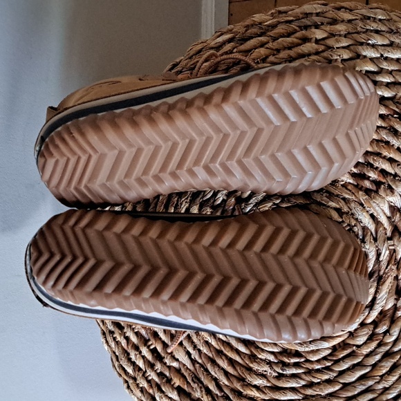 Sorel‎ Womens Out And About Brown Nubuck Suede Ankle Rain/Winter Duck Boots S-7 - Picture 7 of 9